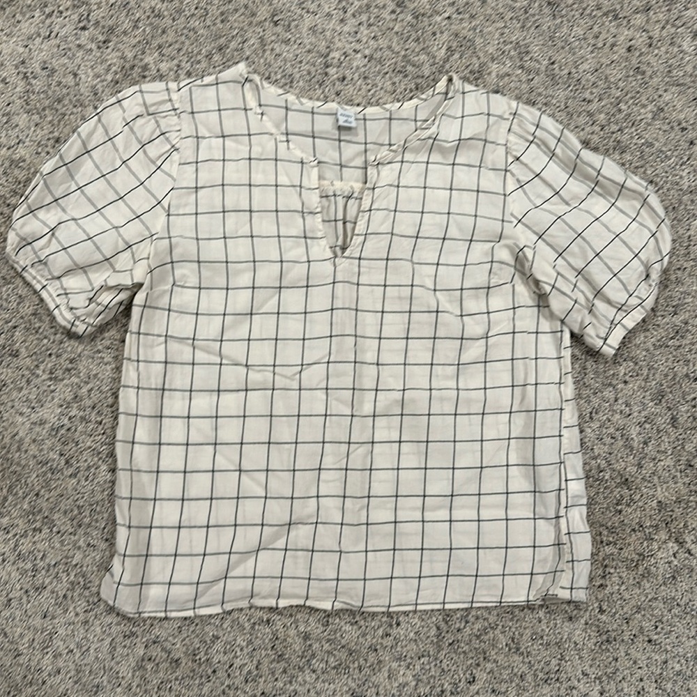 Old Navy Cream and Black Windowpane Short Sleeve Blouse